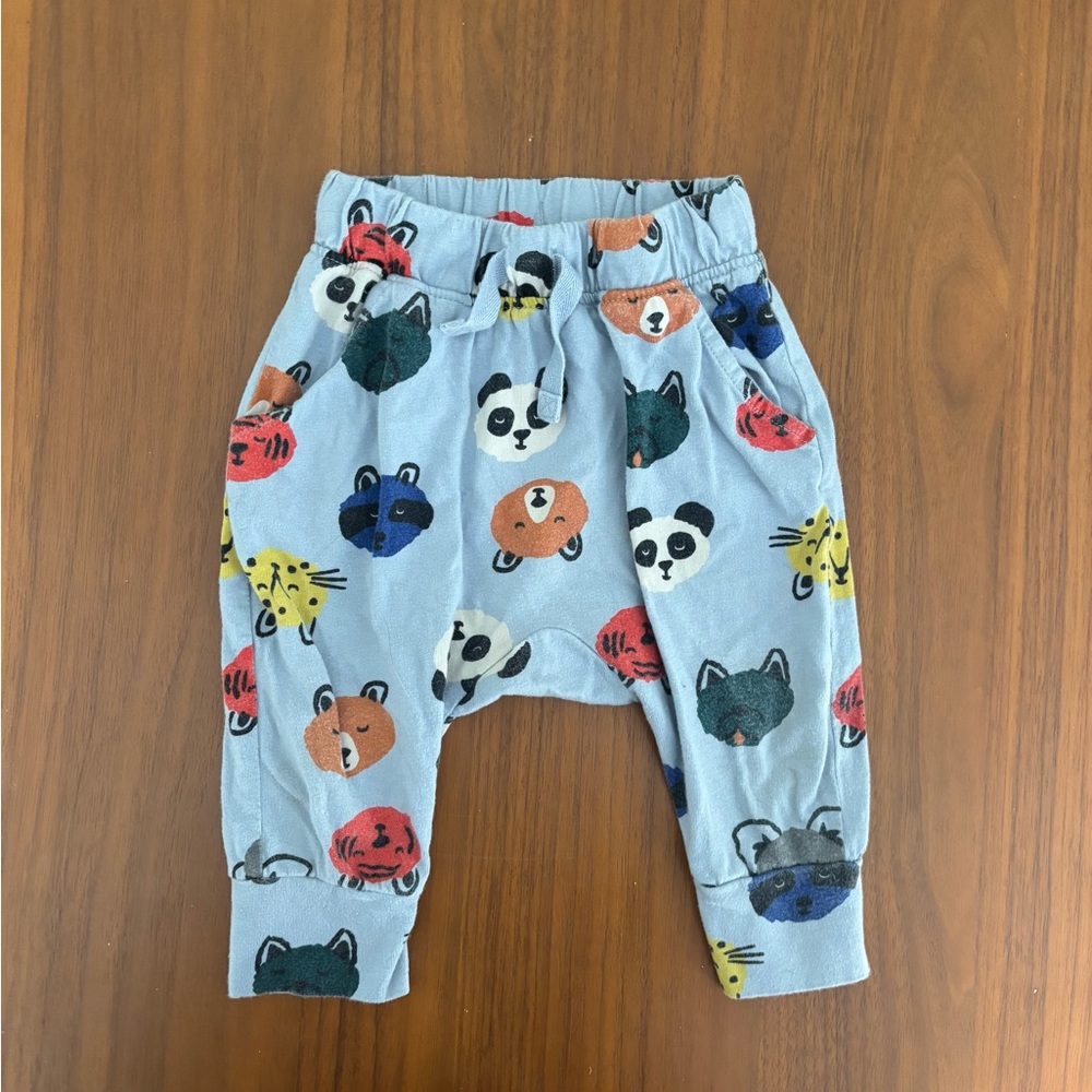 Hanna Andersson Baby Print Knot Jogger Cuddly Critters